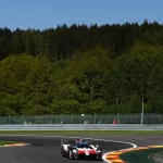 Kamui Kobayashi desafia a lógica ao comandar e pilotar na Toyota Gazoo Racing