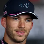 Hamilton troca o volante pelo tapete vermelho com filme sobre F1
